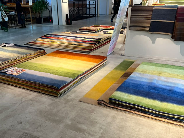 金澤屋湘南T-SITE店2024年12月ハグみじゅうたん展
